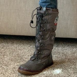 Warm Grey Snow Boots